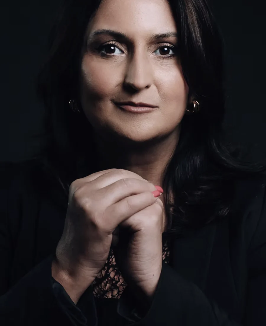 Retrato de Alê Kremer, fundadora da Ônix Universidade Executiva.